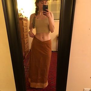 Very Flattering “Rust” Skirt! 🧡